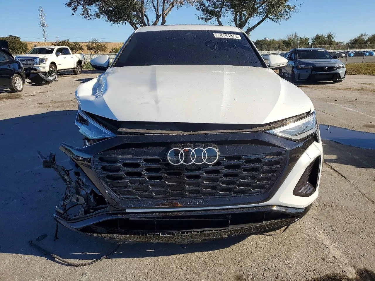 2024 Audi Q8 e-tron Sportback S line Premium