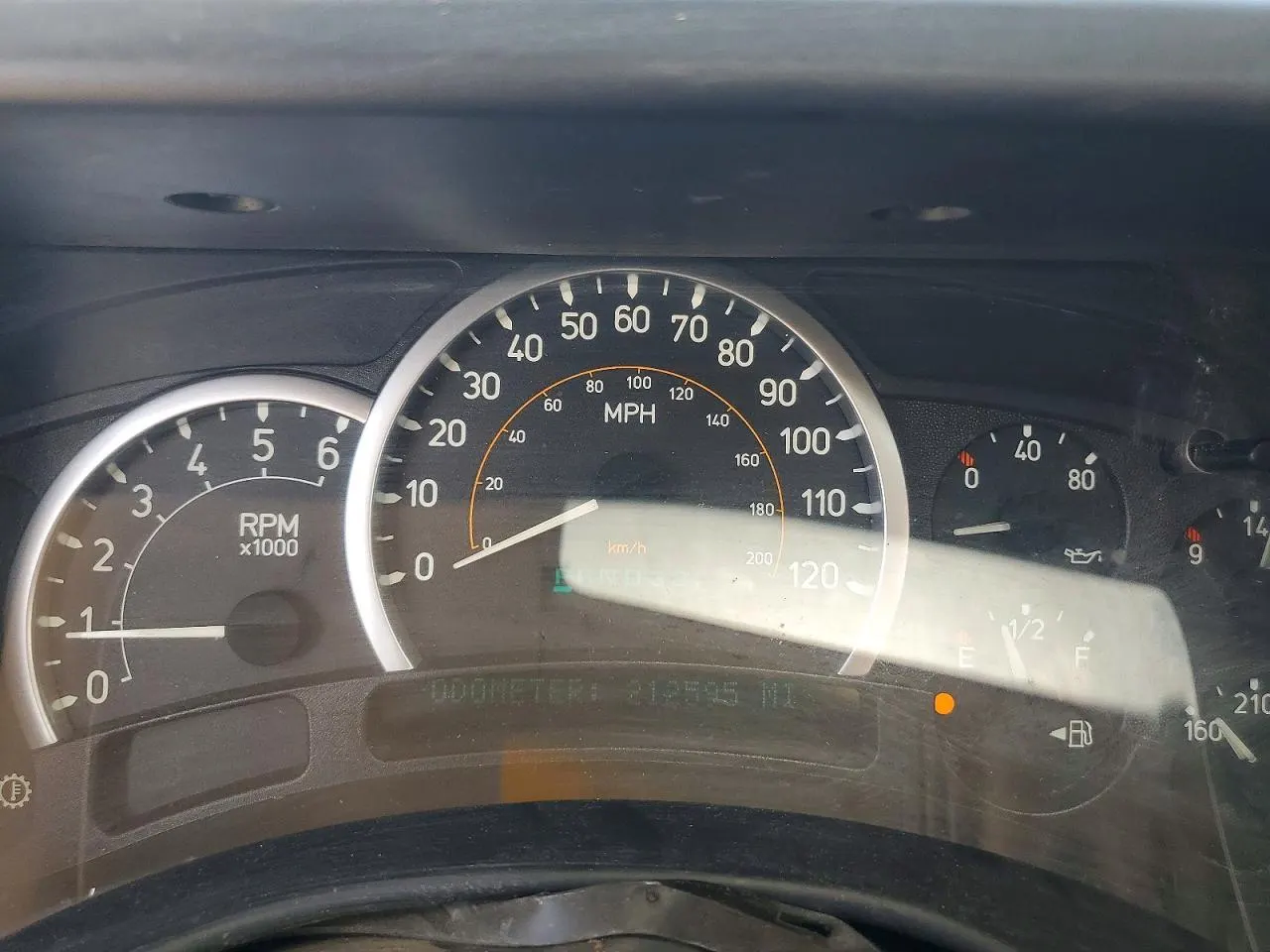 2005 HUMMER H2 SUV