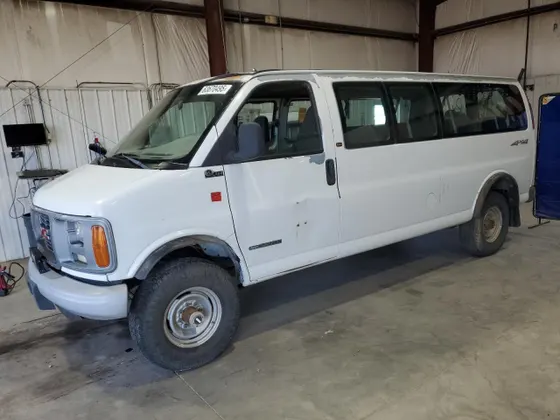 2002 GMC SAVANA G3500