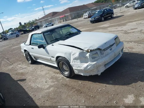 1990 Ford Mustang GT