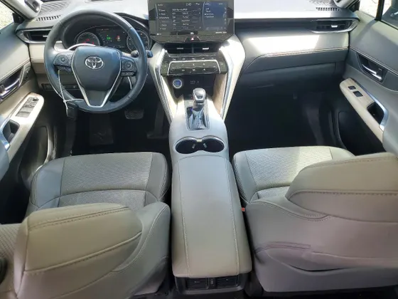 2021 Toyota Venza XLE