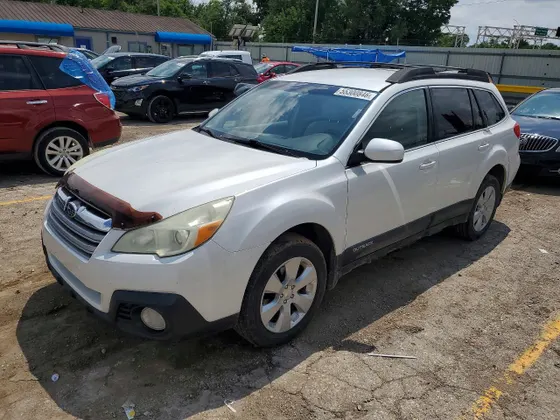 2013 Subaru Outback 2.5i Premium