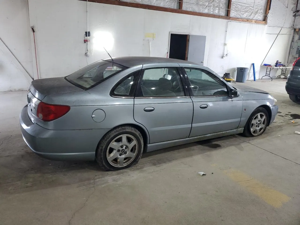 2005 Saturn L-Series L300