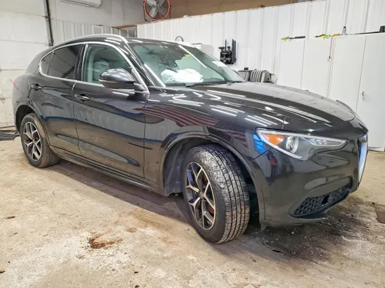 2021 Alfa Romeo Stelvio Ti