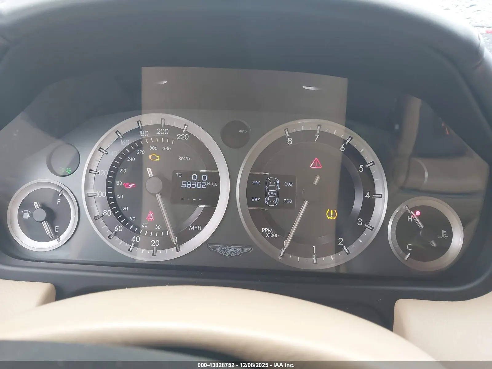 2011 Aston Martin RAPIDE LUXE