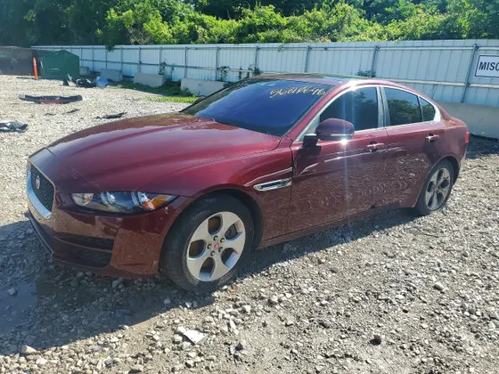 2017 Jaguar XE 25t