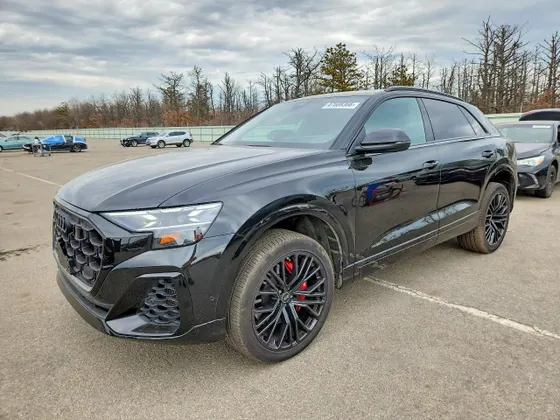 2025 Audi SQ8 Prestige