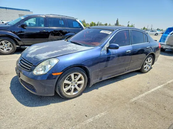 2005 INFINITI G35 Sedan G35
