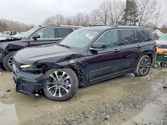 2023 Jeep Grand Cherokee 4xe Overland