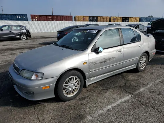 2000 INFINITI G20 Luxury