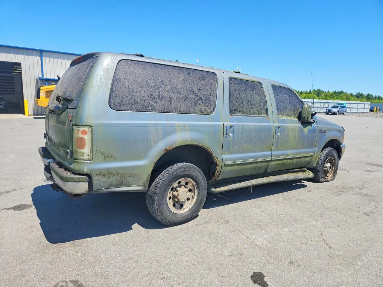2000 Ford Excursion XLT