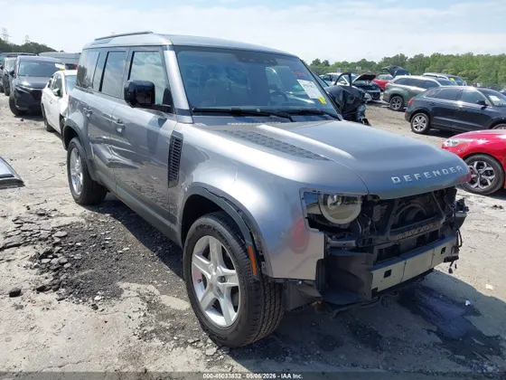 2020 Land Rover Defender SE