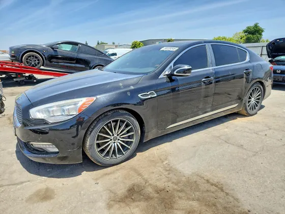 2016 Kia K900 Luxury