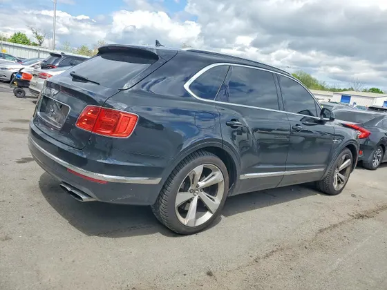 2019 Bentley Bentayga V8