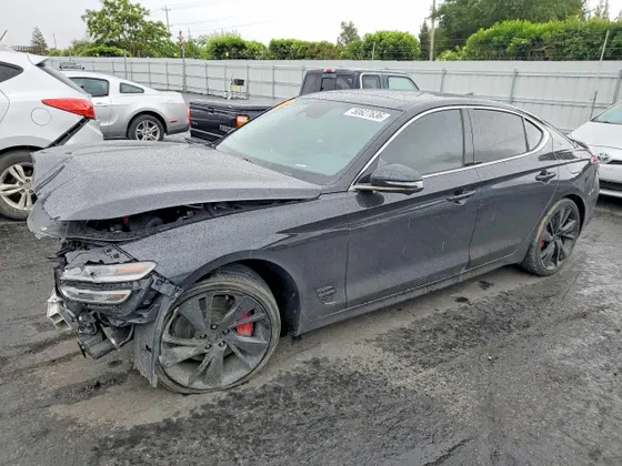 2022 Genesis G70 3.3T