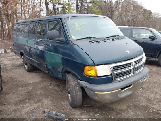 2001 Dodge Ram Wagon