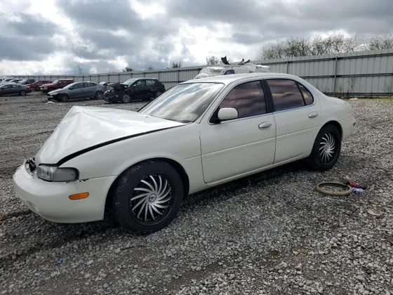 1997 INFINITI J30