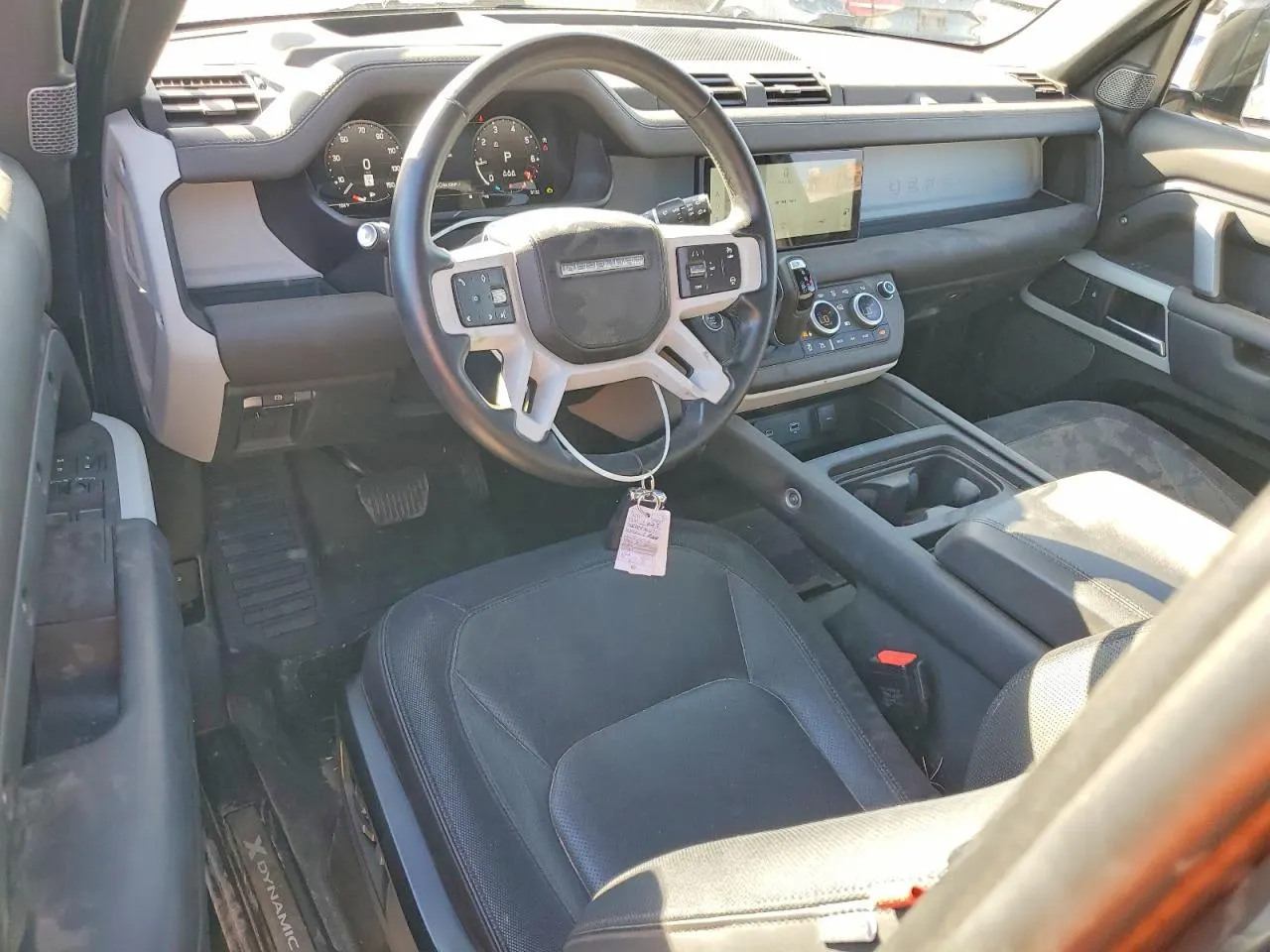 2023 Land Rover Defender X-Dynamic SE