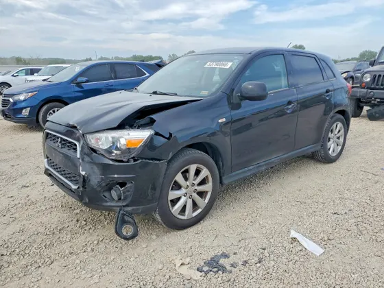2015 Mitsubishi Outlander Sport ES