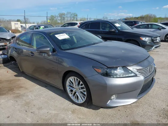 2013 Lexus ES 350 4dr Sdn