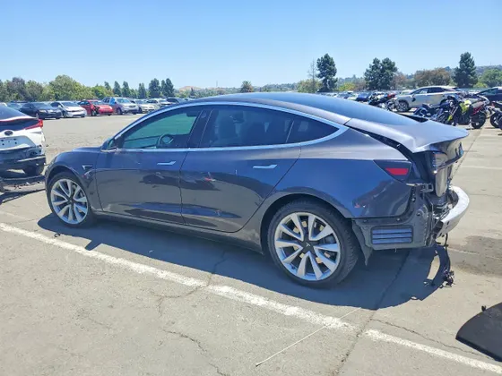 2019 Tesla Model 3 Long Range