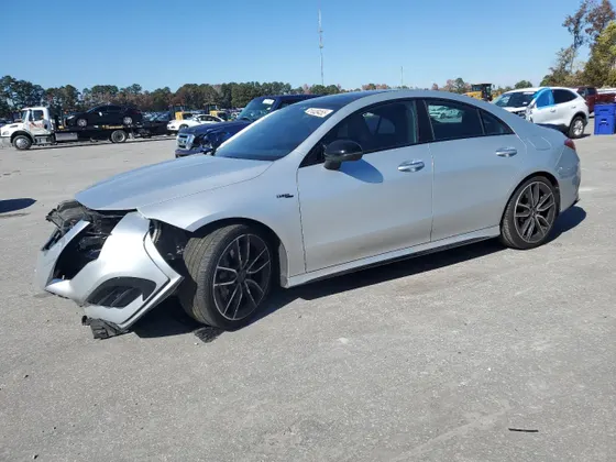 2022 Mercedes-Benz CLA AMG CLA 35