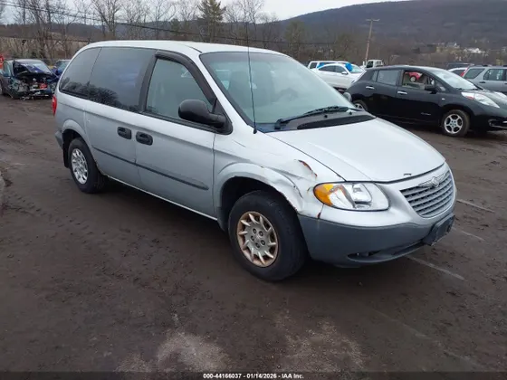 2002 Chrysler Voyager