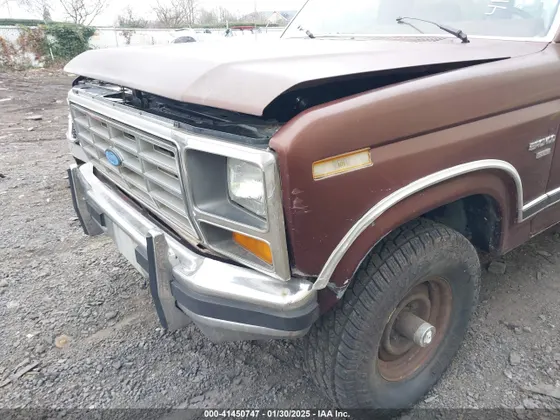 1986 Ford Bronco 4WD Custom