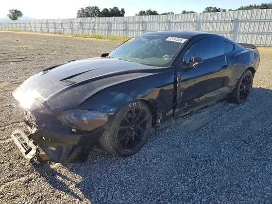 2019 Ford Mustang EcoBoost