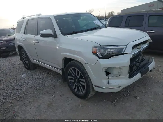 2016 Toyota 4Runner SR5
