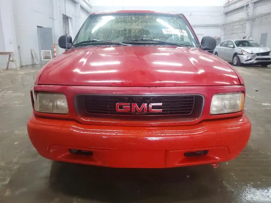 1997 GMC Sonoma SLS