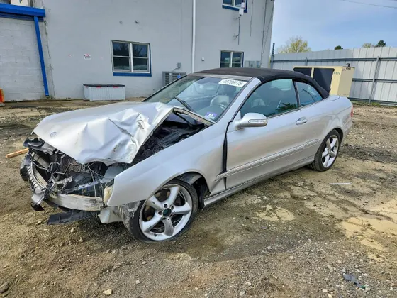 2005 Mercedes-Benz CLK-Class 3.2L