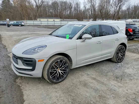 2022 Porsche Macan