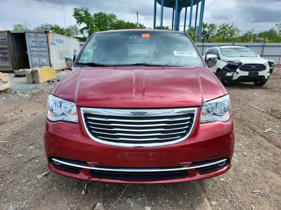 2012 Chrysler Town & Country Touring-L