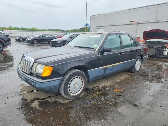 1990 Mercedes-Benz 300 Series 300E