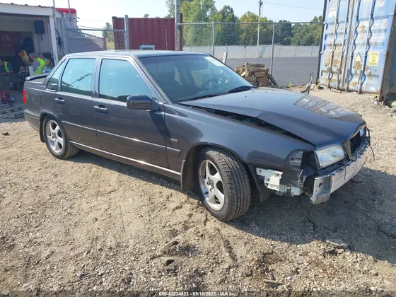 1998 Volvo S70 T5