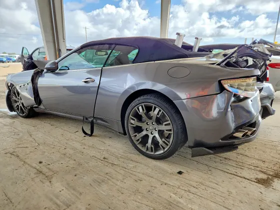 2013 Maserati GranTurismo Convertible GRANTURISMO