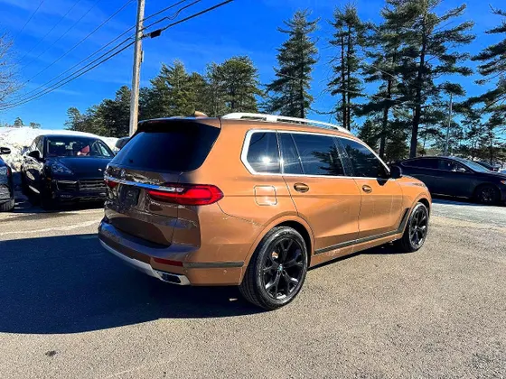 2020 BMW X7 xDrive40i