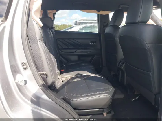 2022 Mitsubishi Outlander PHEV SEL
