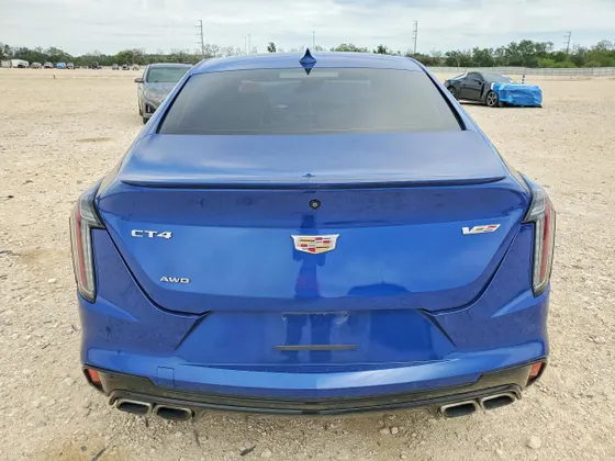 2022 Cadillac CT4-V