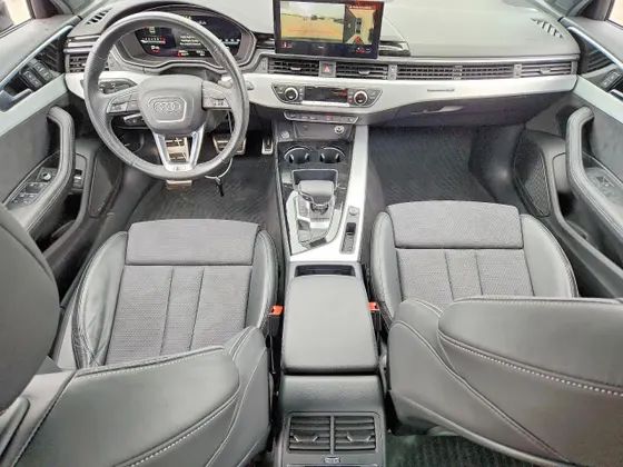 2023 Audi A4 Sedan S line Premium Plus