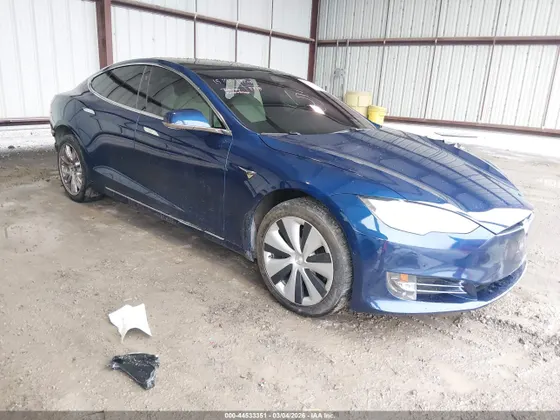 2020 Tesla Model S Long Range