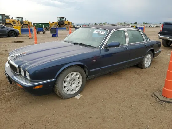 1999 Jaguar XJ XJ8