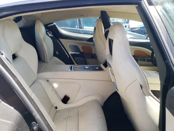2011 Aston Martin RAPIDE