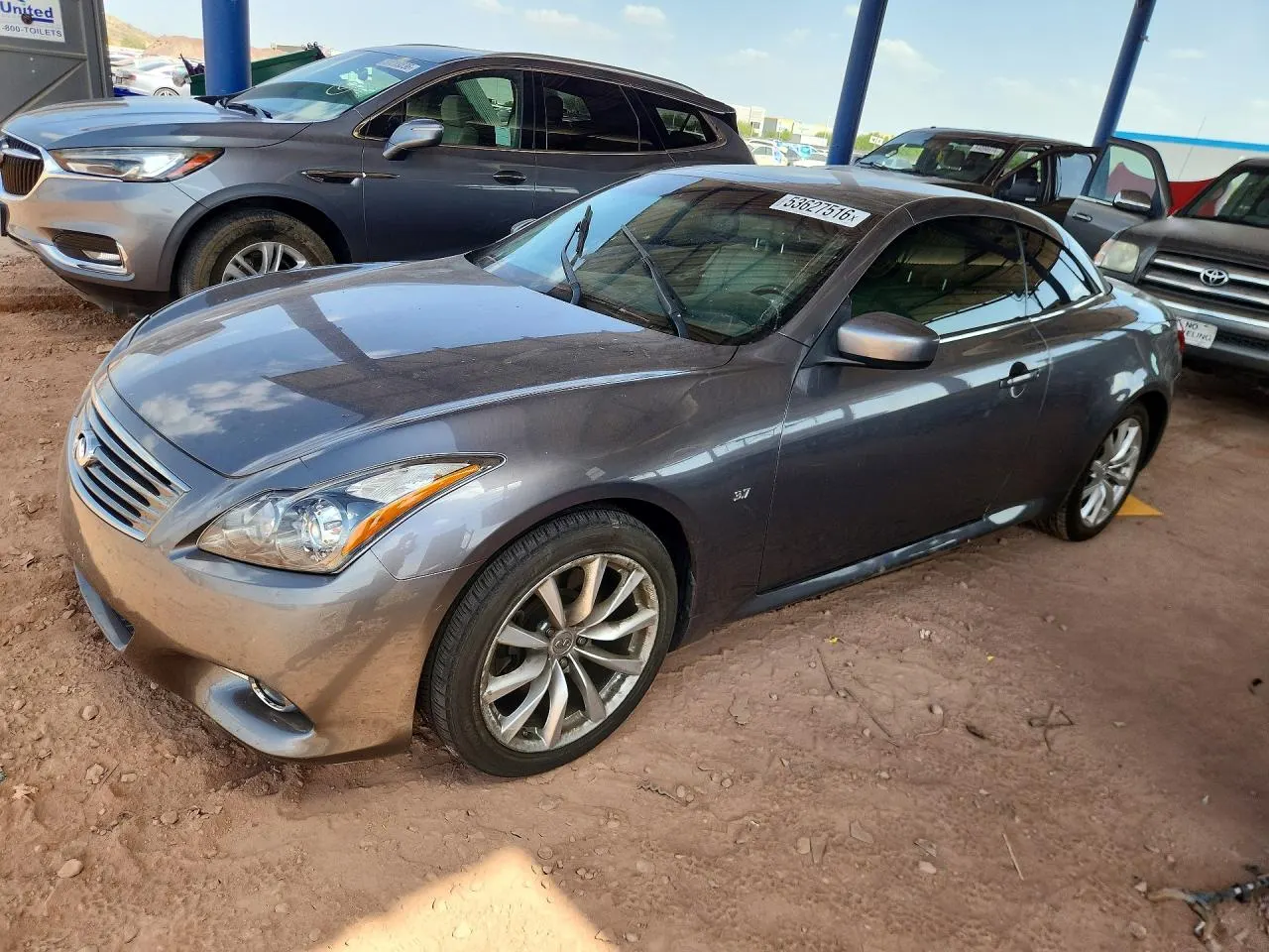 2014 INFINITI Q60 Convertible