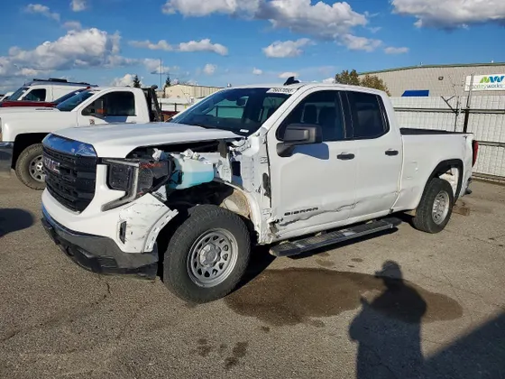 2024 GMC Sierra 1500 Pro