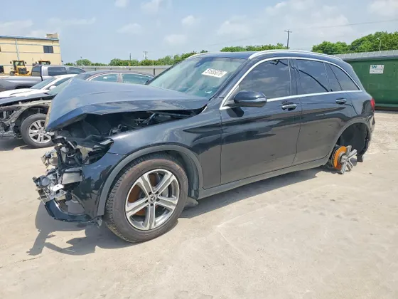 2018 Mercedes-Benz GLC GLC 300