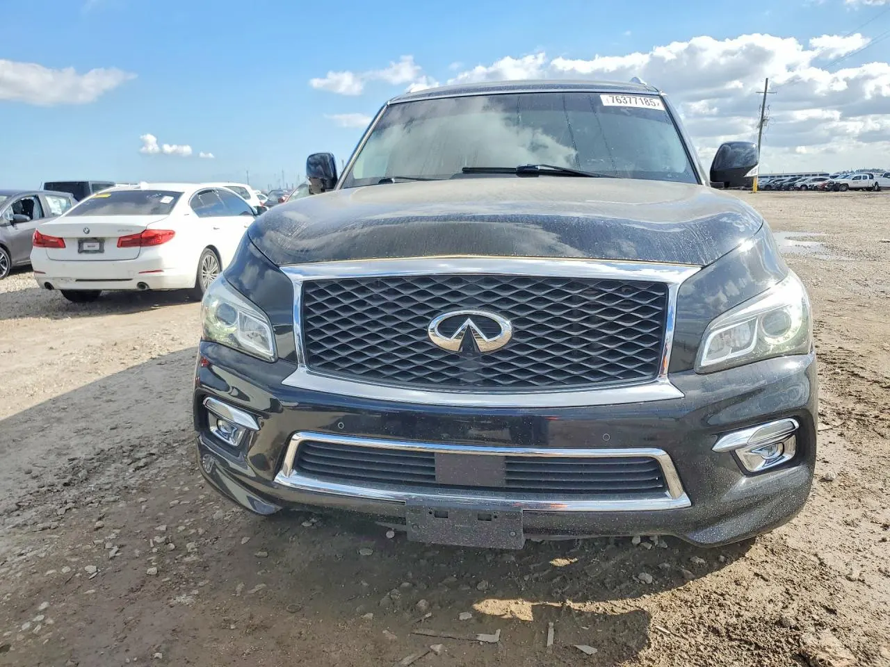 2017 INFINITI QX80