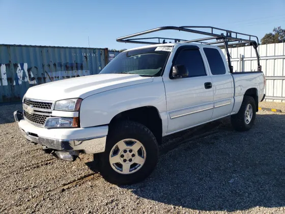 2007 Chevrolet Silverado 1500 Classic Hybrid LT1