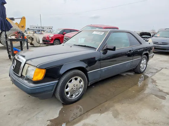 1990 Mercedes-Benz 300 Series 300CE